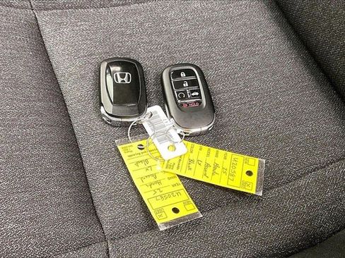 Certified 2025 Honda Accord LX image 13