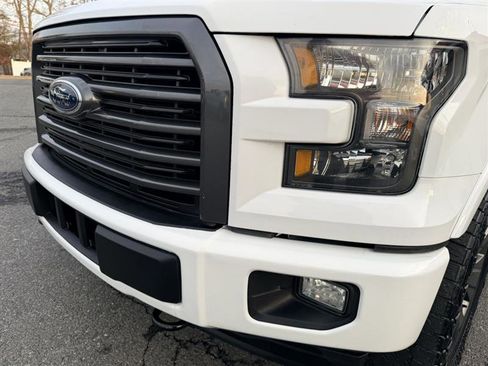 Used 2017 Ford F150 XLT w/ Equipment Group 302A Luxury image 10