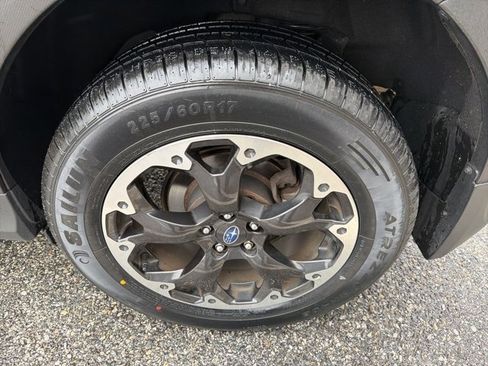 Used 2023 Subaru Crosstrek 2.0i image 15