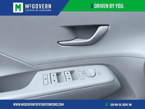 Used 2025 Hyundai Kona SEL AWD/4WD image 12