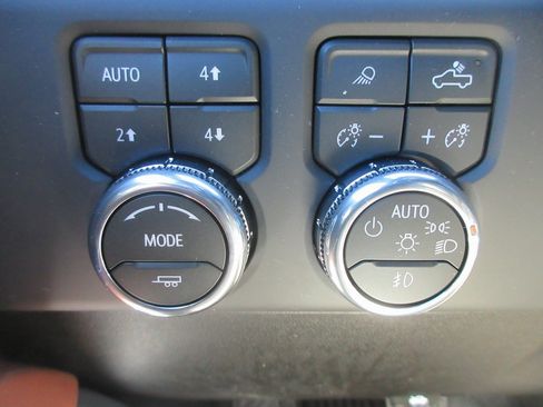 New 2026 GMC Sierra 2500 Denali Ultimate image 18