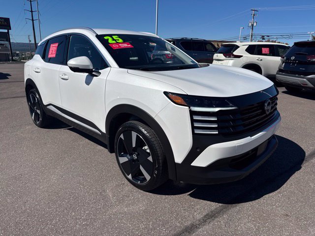Certified 2025 Nissan Kicks SR AWD/4WD image 3