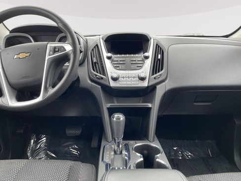 Used 2017 Chevrolet Equinox LT FWD image 26