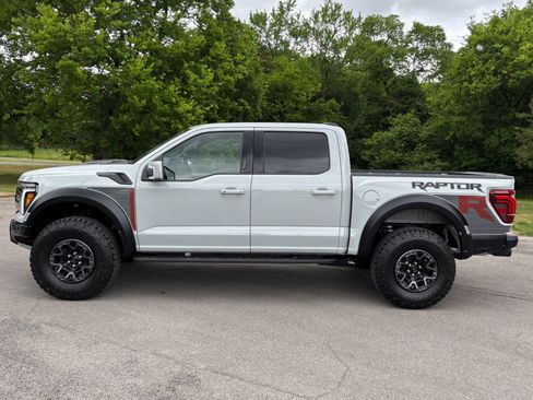Used 2026 Ford F150 Raptor w/ Equipment Group 803A Raptor R AWD/4WD image 7