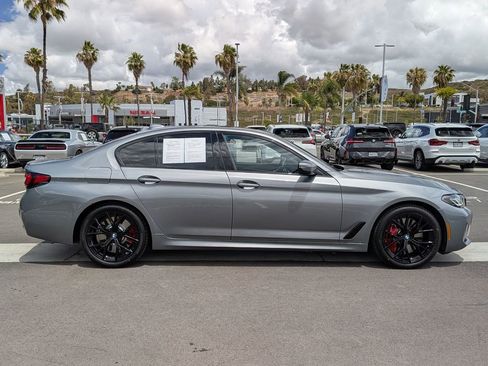 Used 2023 BMW 540i w/ M Sport Package RWD image 3
