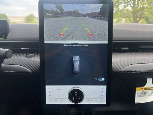 New 2026 Ford Mustang Mach-E Select RWD image 4