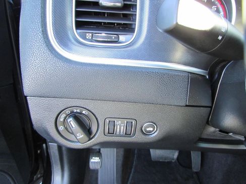 Used 2015 Dodge Charger R/T w/ Wheels & Tunes Group image 14