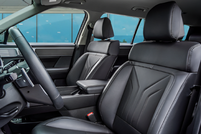 Certified 2026 Hyundai Santa Fe SEL FWD image 35