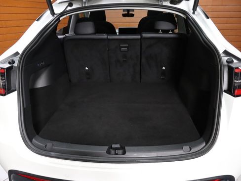 Used 2023 Tesla Model Y Long Range image 49