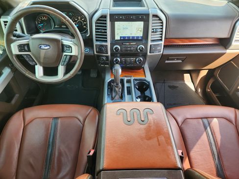 Used 2019 Ford F150 King Ranch w/ Equipment Group 601A Luxury AWD/4WD image 27