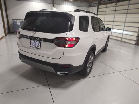 New 2026 Honda Pilot EX-L image 15