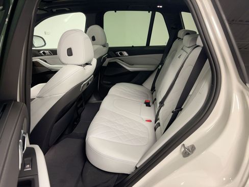 Used 2026 BMW X5 sDrive40i w/ Premium Package RWD image 15