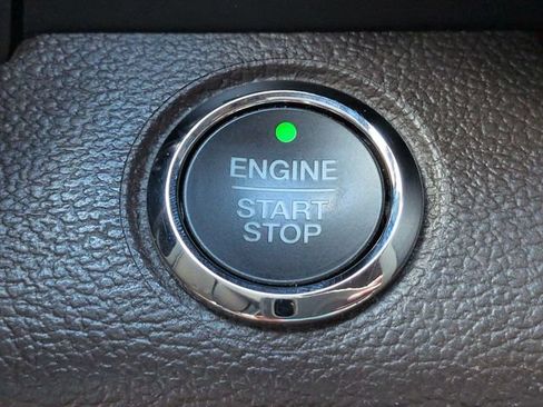 Used 2021 Ford F350 King Ranch w/ King Ranch Ultimate Package AWD/4WD image 28