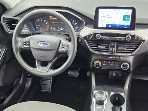 Used 2022 Ford Escape SE FWD image 25