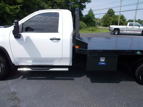 Used 2020 Chevrolet Silverado 3500 W/T w/ WT Convenience Package RWD image 6