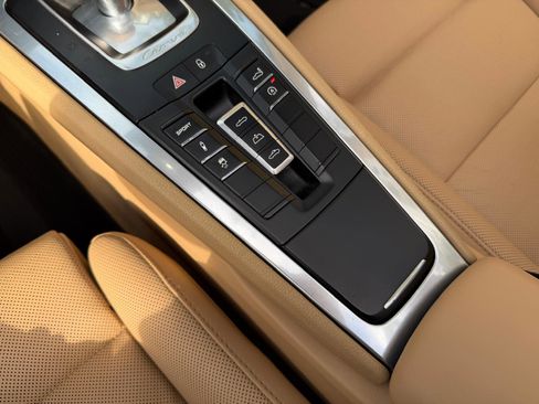 Used 2013 Porsche 911 Carrera S image 39