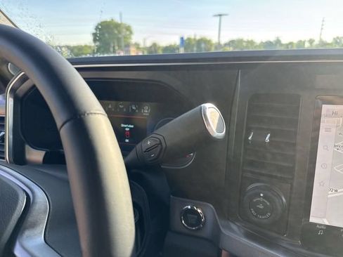 Used 2024 Ford F250 Platinum w/ Tremor Off-Road Package AWD/4WD image 21