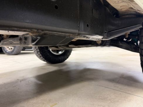 Used 2017 Toyota Land Cruiser image 28