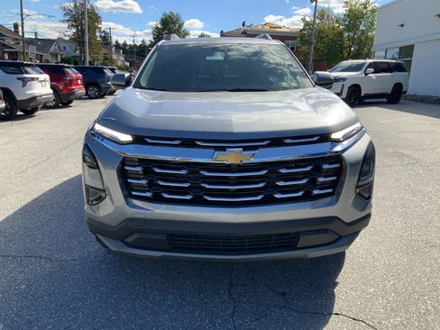 New 2026 Chevrolet Equinox LT w/ Convenience Package II image 2