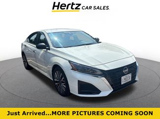 Used 2025 Nissan Altima 2.5 SV FWD video 1