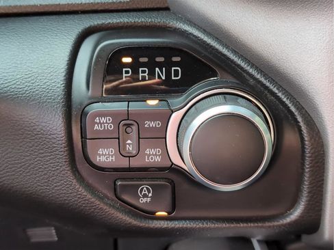 Used 2023 RAM 1500 Big Horn AWD/4WD image 25