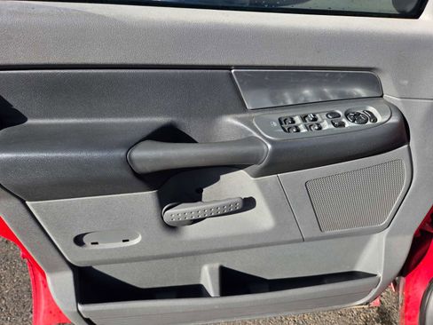 Used 2007 Dodge Ram 1500 Truck SLT image 7