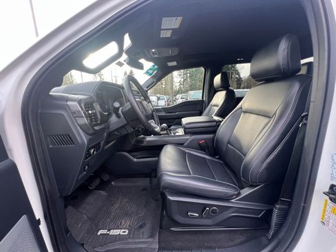 Used 2025 Ford F150 Lariat w/ Equipment Group 502A High image 11