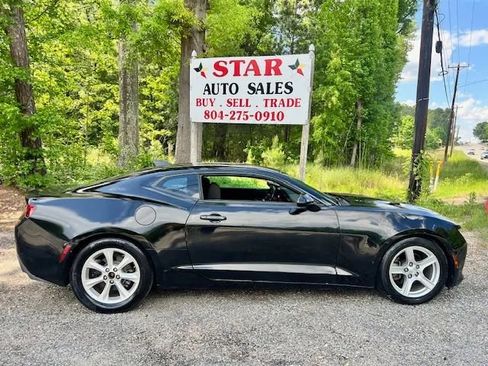 Used 2016 Chevrolet Camaro LT image 6