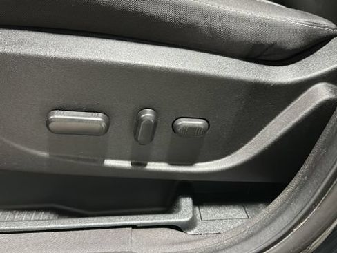 Used 2018 Ford Escape SE AWD/4WD image 9