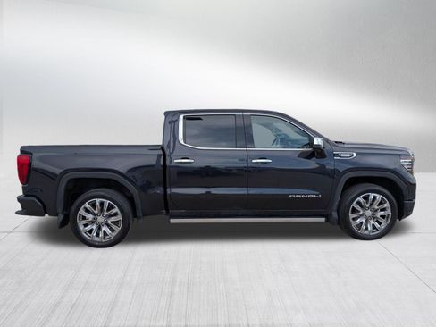 Used 2025 GMC Sierra 1500 Denali AWD/4WD image 7