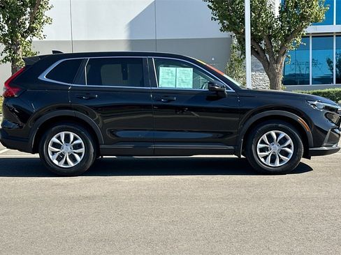 Certified 2025 Honda CR-V LX image 3