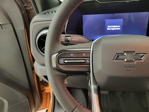 New 2025 Chevrolet Colorado Z71 image 4