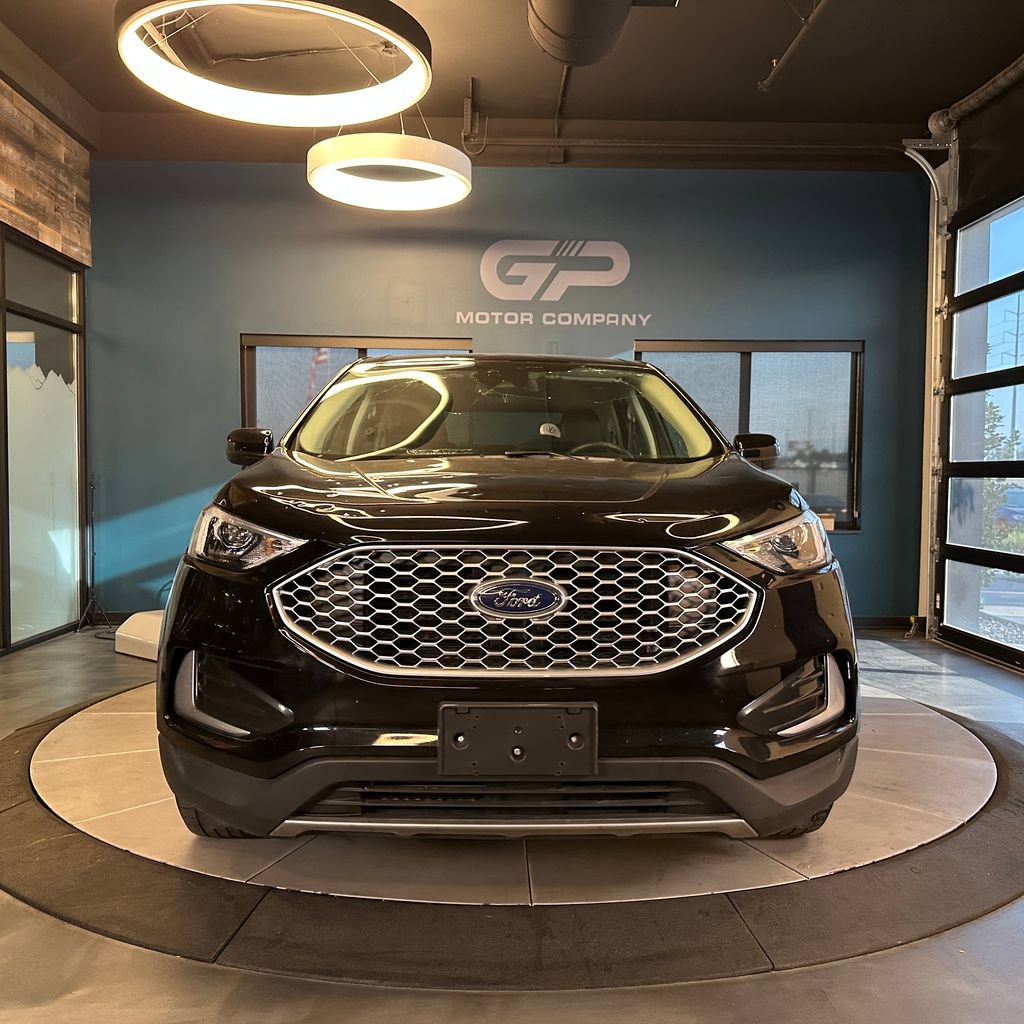Used 2024 Ford Edge SEL AWD/4WD image 8