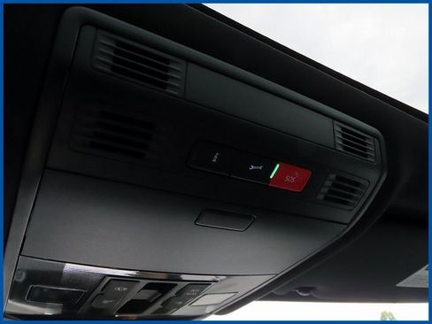 Used 2021 Volkswagen Arteon SEL Premium image 19