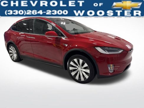 Used 2019 Tesla Model X image 7