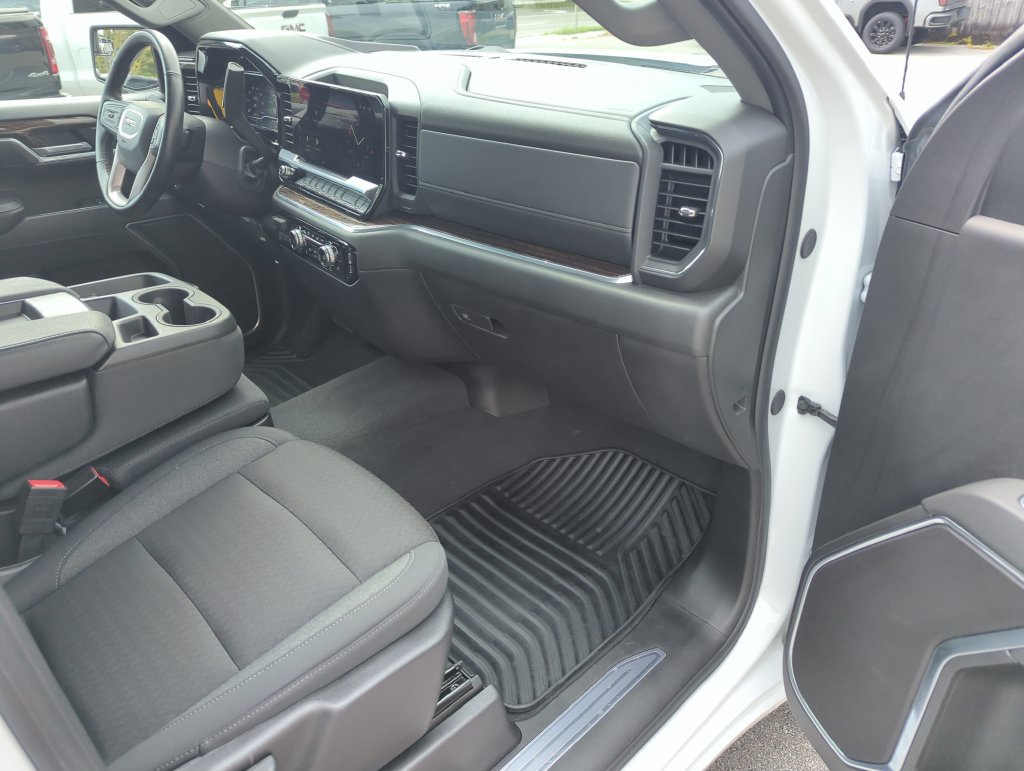 Used 2025 GMC Sierra 1500 Elevation AWD/4WD image 32