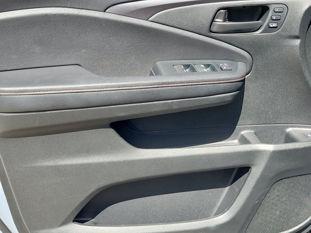 Certified 2023 Honda Passport TrailSport image 22