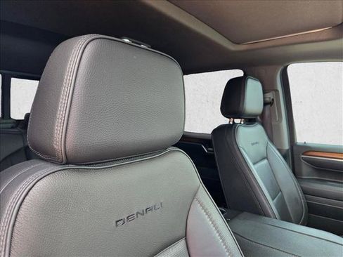 Used 2025 GMC Sierra 1500 Denali w/ Denali Reserve Package RWD image 14
