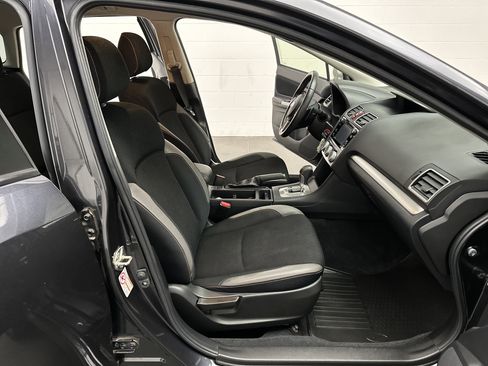 Used 2017 Subaru Crosstrek 2.0i Premium AWD/4WD image 19