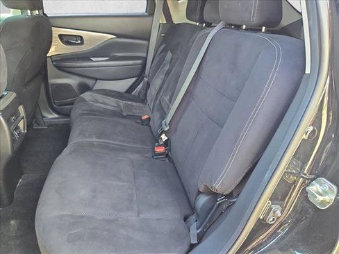 Used 2018 Nissan Murano SV FWD image 18