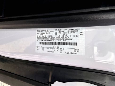 Used 2022 Ford E-Transit Medium Roof RWD image 33