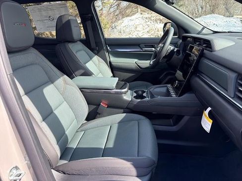 New 2026 GMC Terrain AT4 w/ Convenience Package III image 15