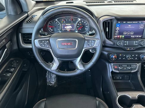 Used 2024 GMC Terrain AT4 AWD/4WD image 17