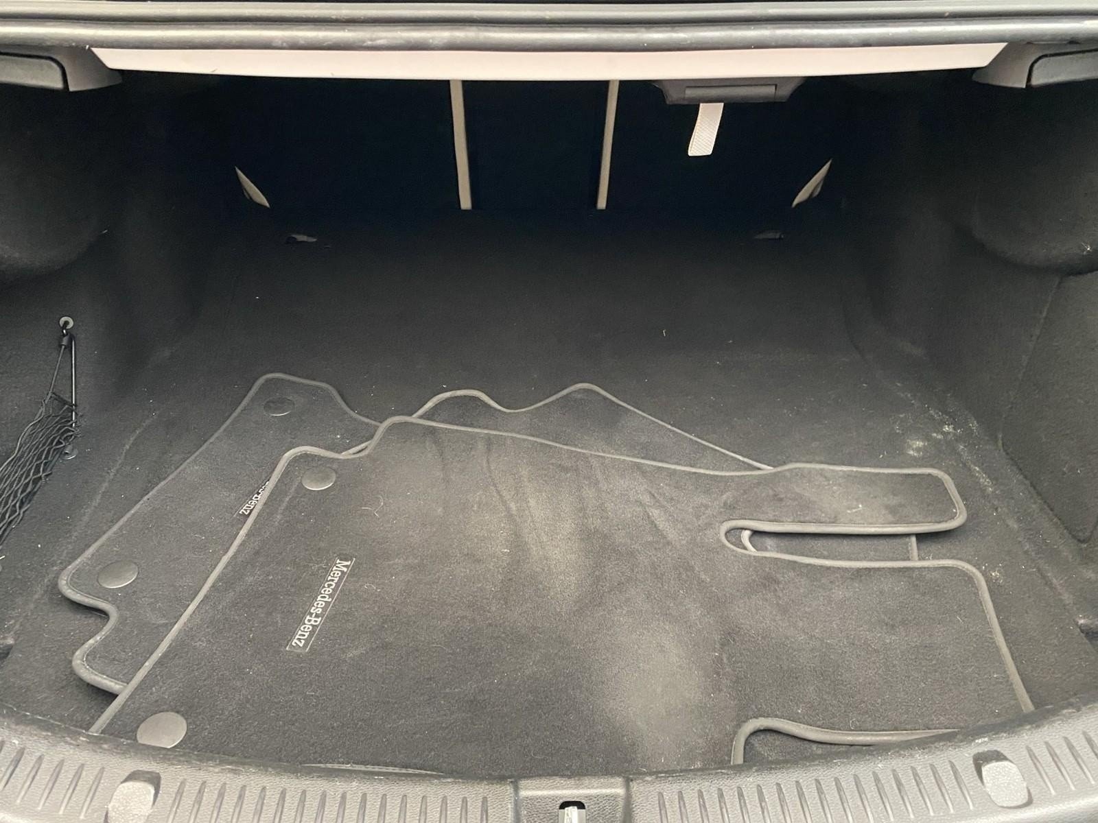 Used 2017 Mercedes-Benz E 300 4MATIC image 15