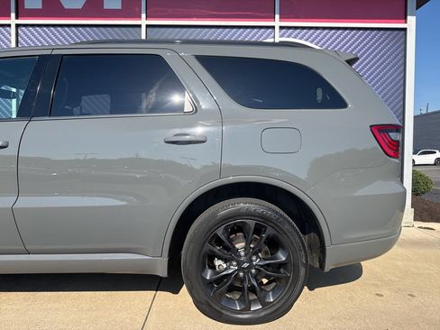 Used 2024 Dodge Durango GT w/ Blacktop Package AWD/4WD image 14
