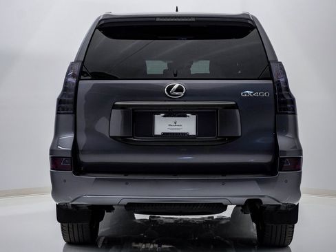 Used 2023 Lexus GX 460 Premium w/ Premium Package image 8