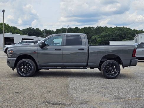 New 2026 RAM 2500 Tradesman AWD/4WD image 32