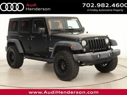 Used 2018 Jeep Wrangler Unlimited Sport w/ Connectivity Group AWD/4WD image 1