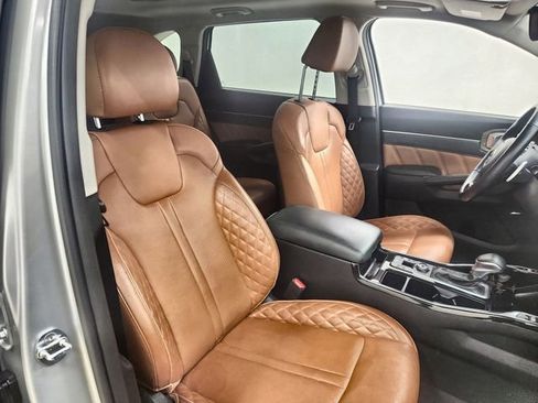 Used 2021 Kia Sorento SX Prestige image 28