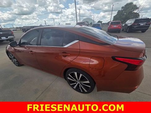 Used 2022 Nissan Altima 2.5 SR image 5